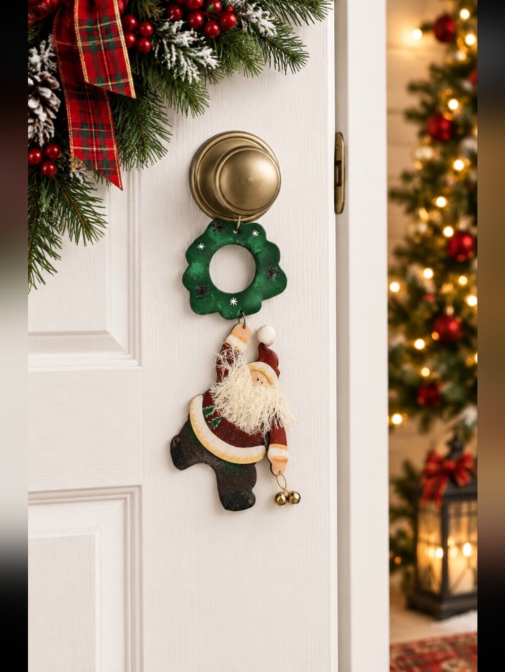 🎅 Paper Mache Santa Doorknob Hanger 🎅